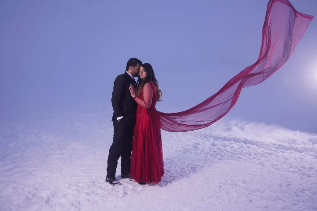 Honeymoon in Kashmir