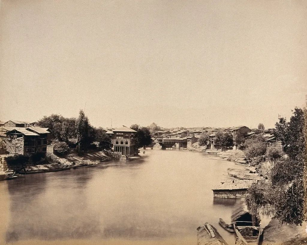 Kashmir Grand — 4 valleys